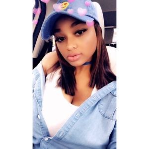 Meet your Posher, Bianca